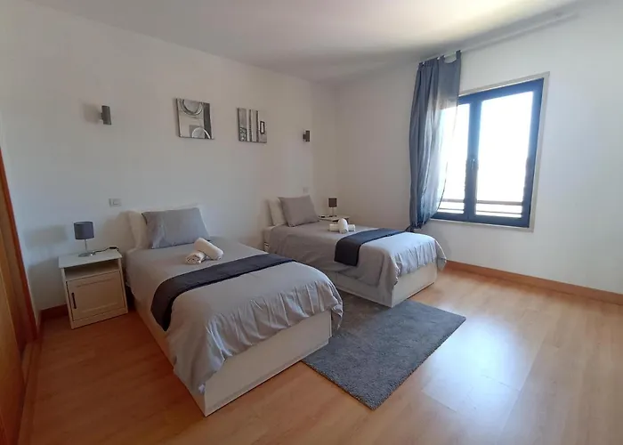 Modern Marina * لاغوس